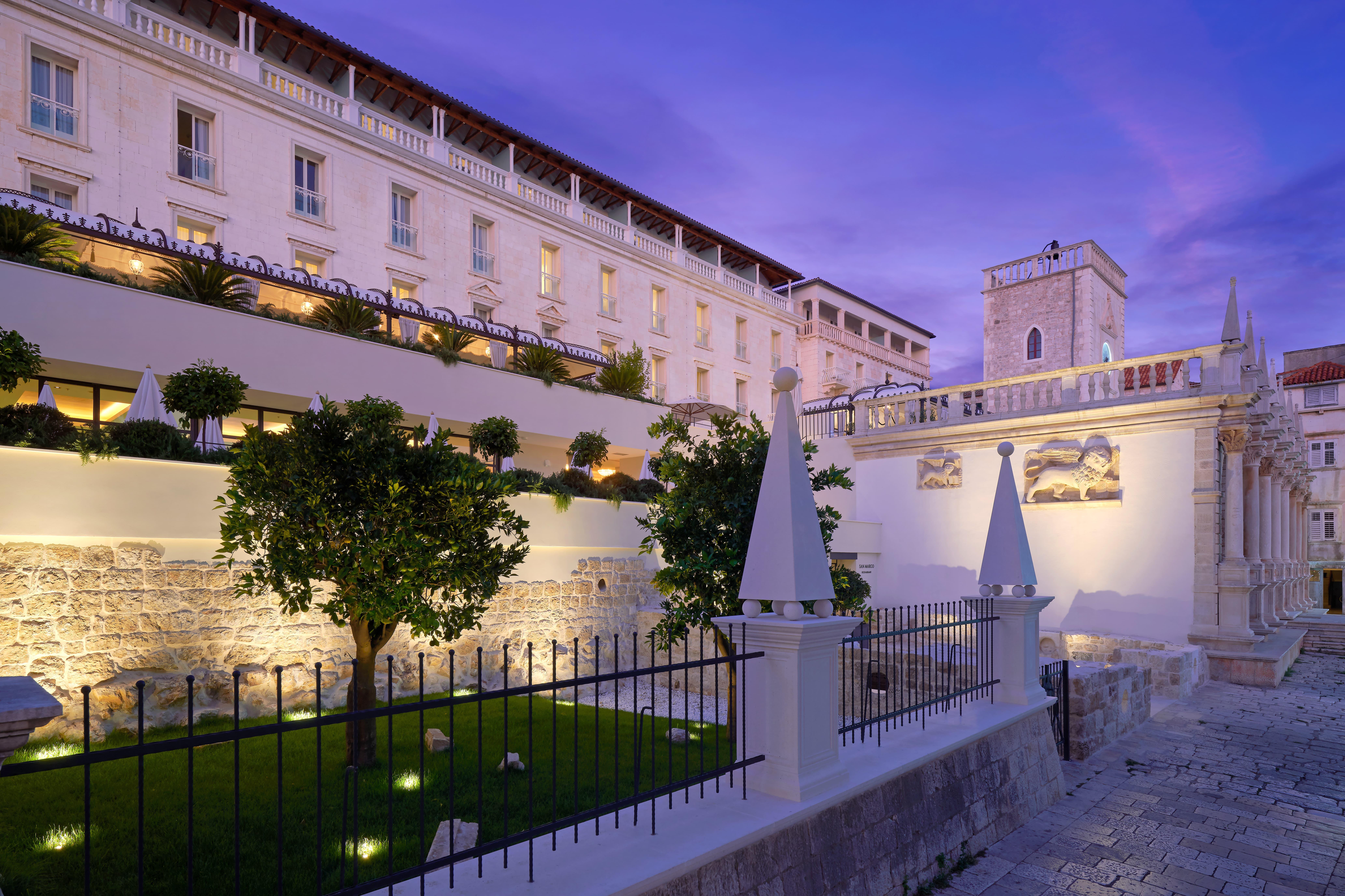 Palace Elisabeth, Hvar Heritage Hotel - The Leading Hotels Of The World Đảo Hvar Ngoại thất bức ảnh